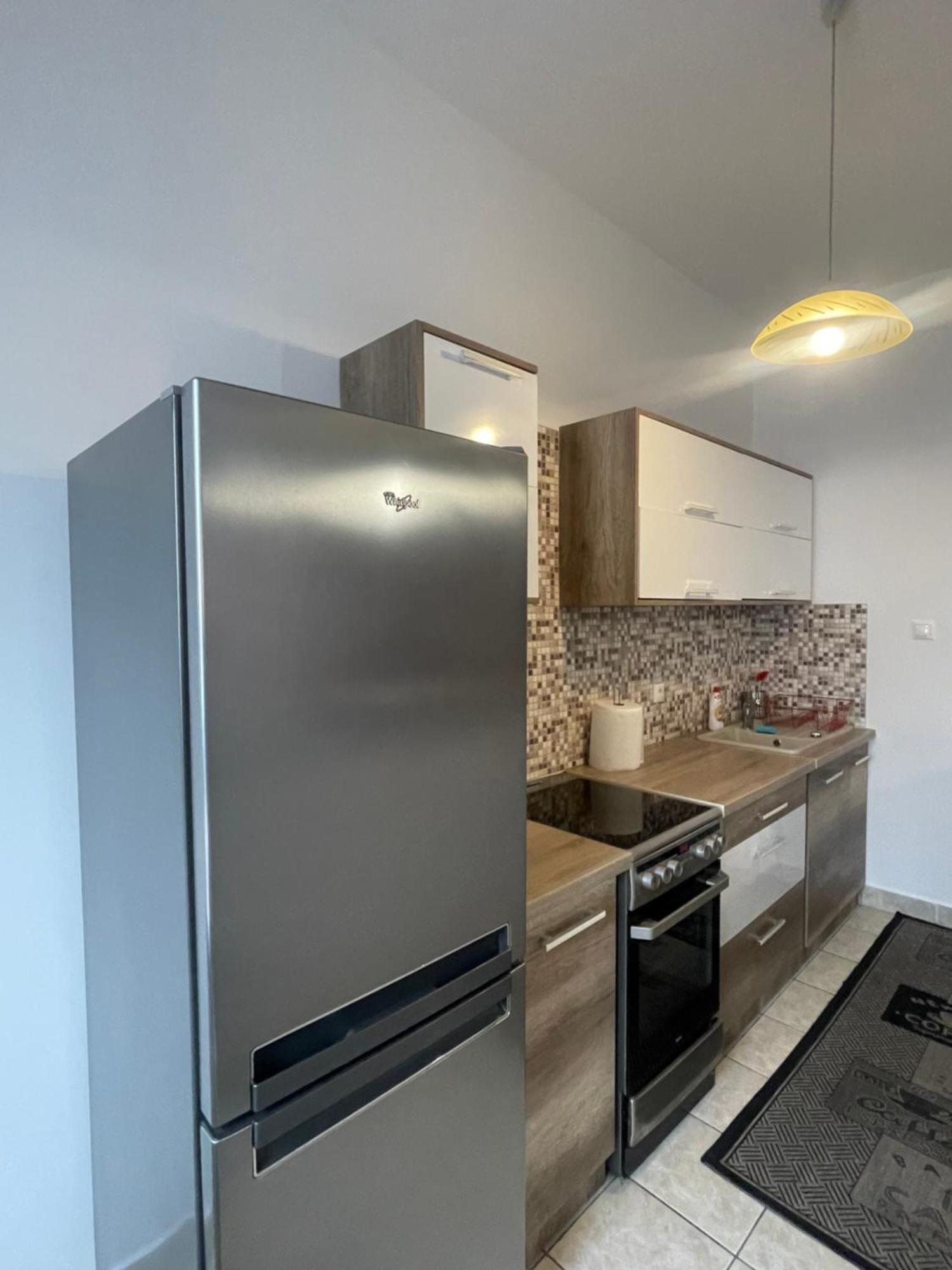 Palank Apartman Mosonmagyaróvár المظهر الخارجي الصورة